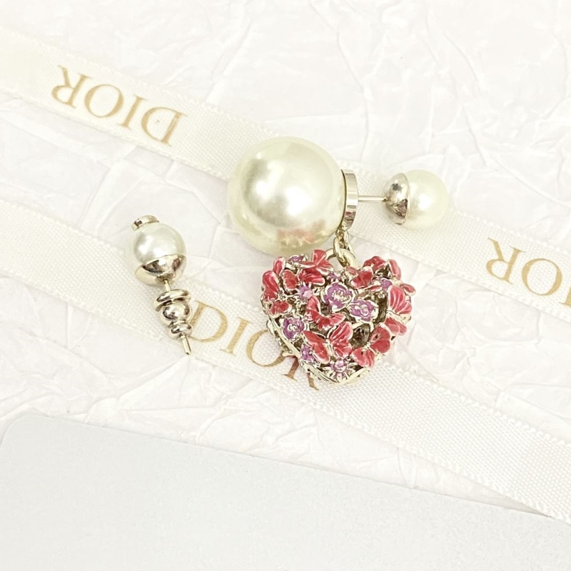 chr1st1an D10r earrings